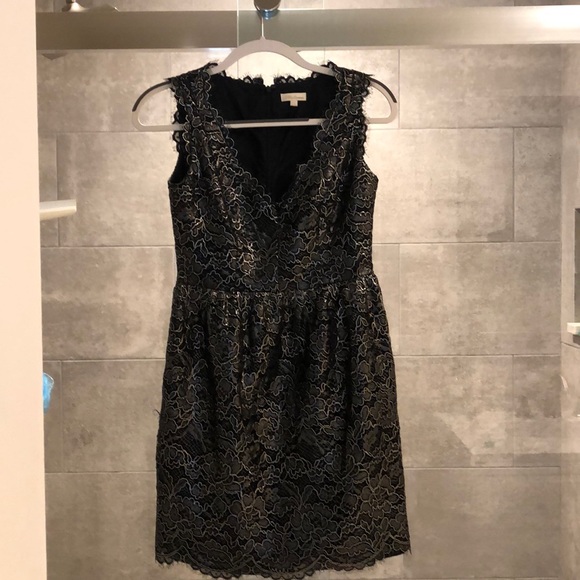 Shoshanna Dresses & Skirts - Shoshanna silver dress